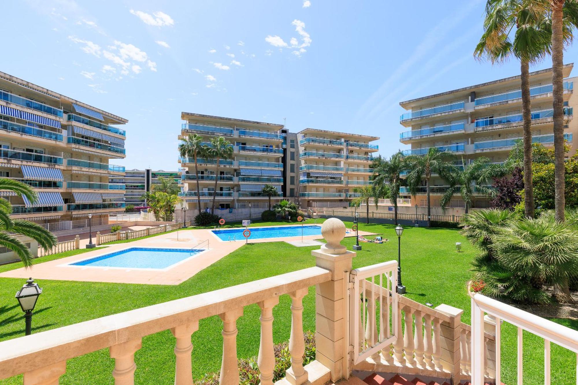 Rentalmar Ventura Village Salou Exterior foto